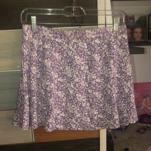 Forever 21 Floral Purple with white short skirt - large